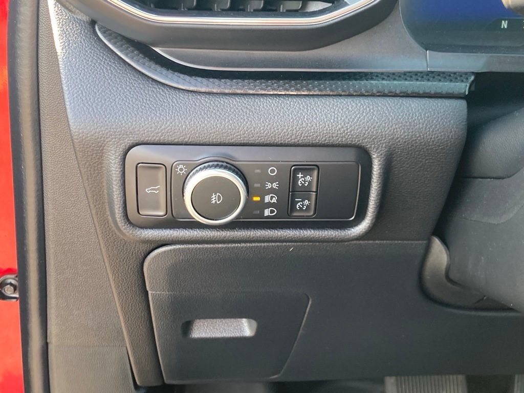 2023 Ford Explorer ST - Photo 12