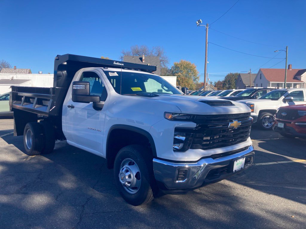 2026 Chevrolet Silverado 3500 Chassis Cab