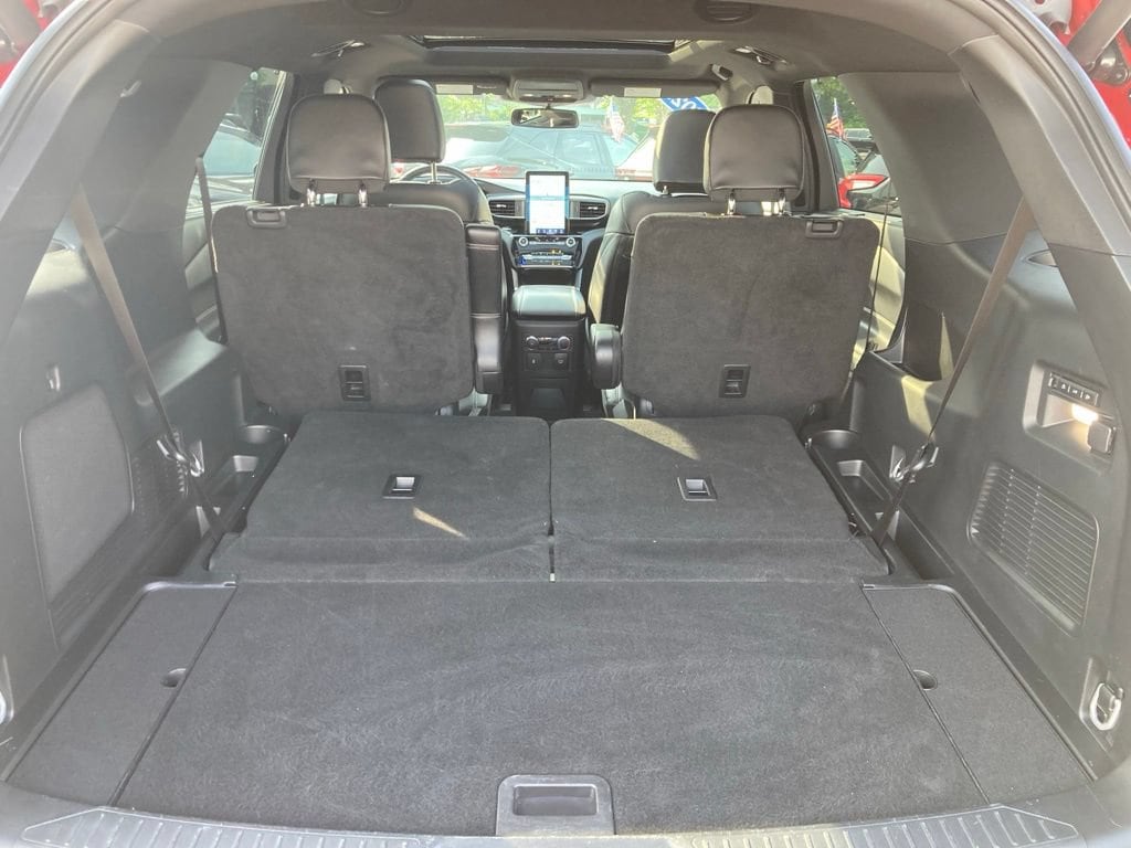 2023 Ford Explorer ST - Photo 20