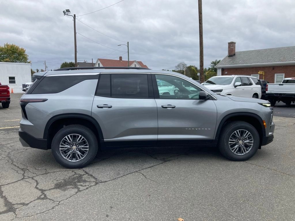2026 Chevrolet Traverse LT - Photo 26