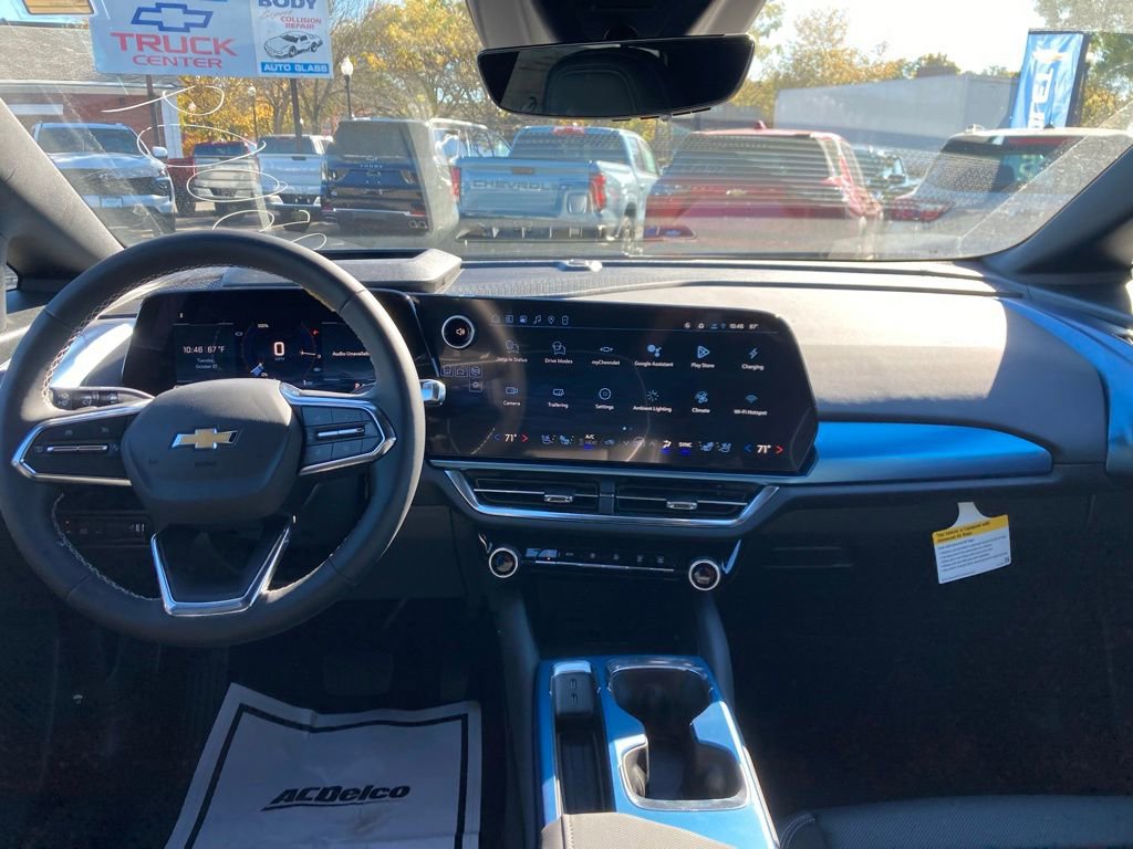 2026 Chevrolet Equinox EV 2LT - Photo 5