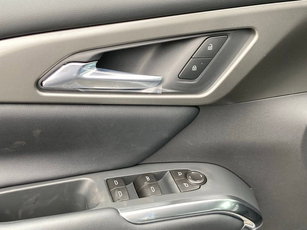 2026 Chevrolet Traverse LT - Photo 14