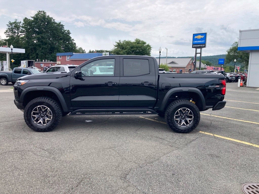 2026 Chevrolet Colorado ZR2 - Photo 24