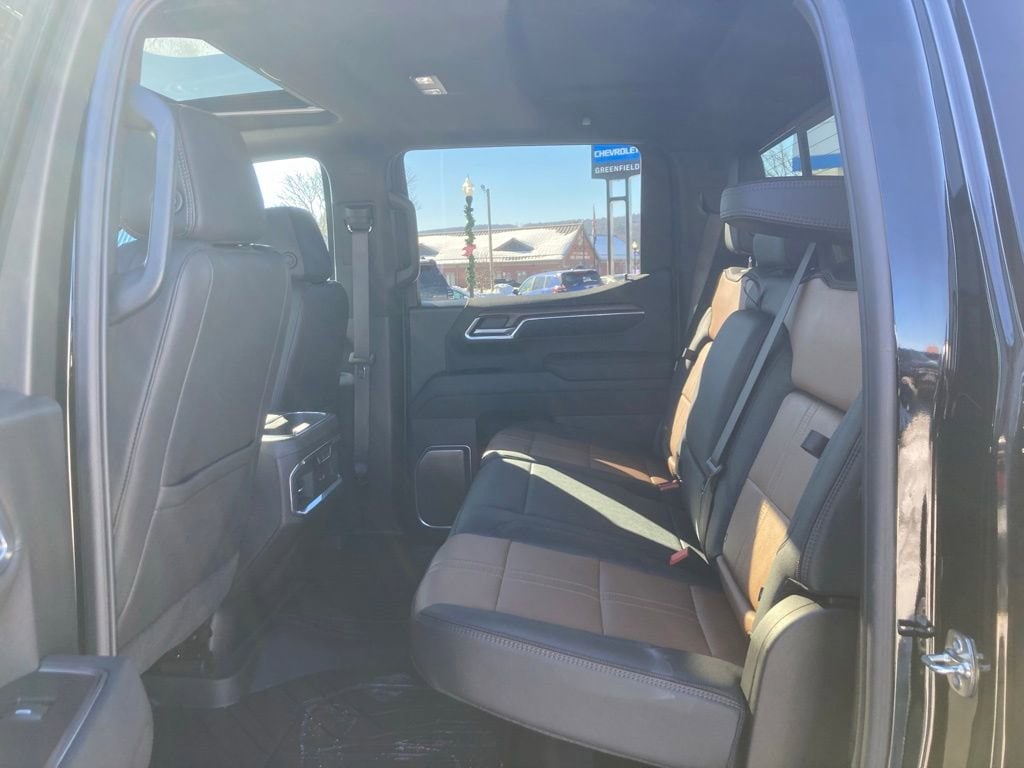 2025 Chevrolet Silverado 1500 High Country - Photo 22