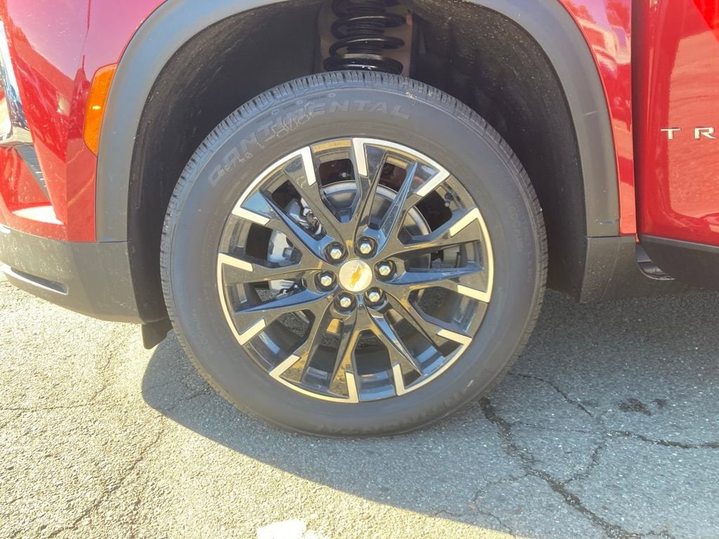 2025 Chevrolet Traverse LT - Photo 27