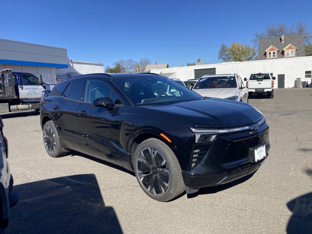 2026 Chevrolet Blazer EV RS's photo