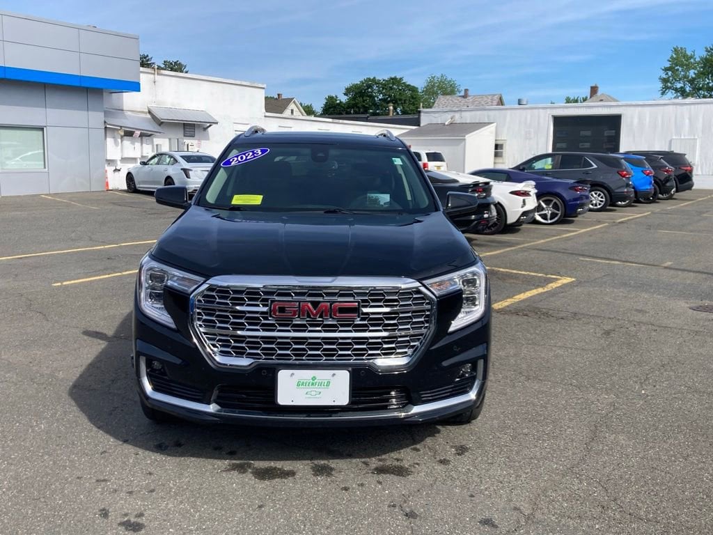 Used 2023 GMC Terrain Denali SUV