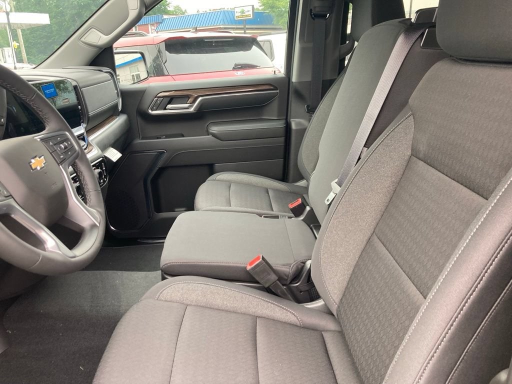 New 2026 Chevrolet Silverado 1500 LT (2FL) Truck