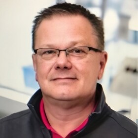 Staff member Scott Martowski from ID_bf77fa02817b