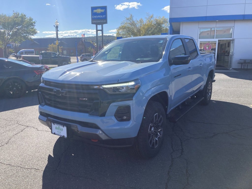 2026 Chevrolet Colorado Z71 photo 3