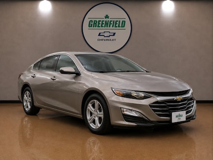 2023 Chevrolet Malibu LT Car