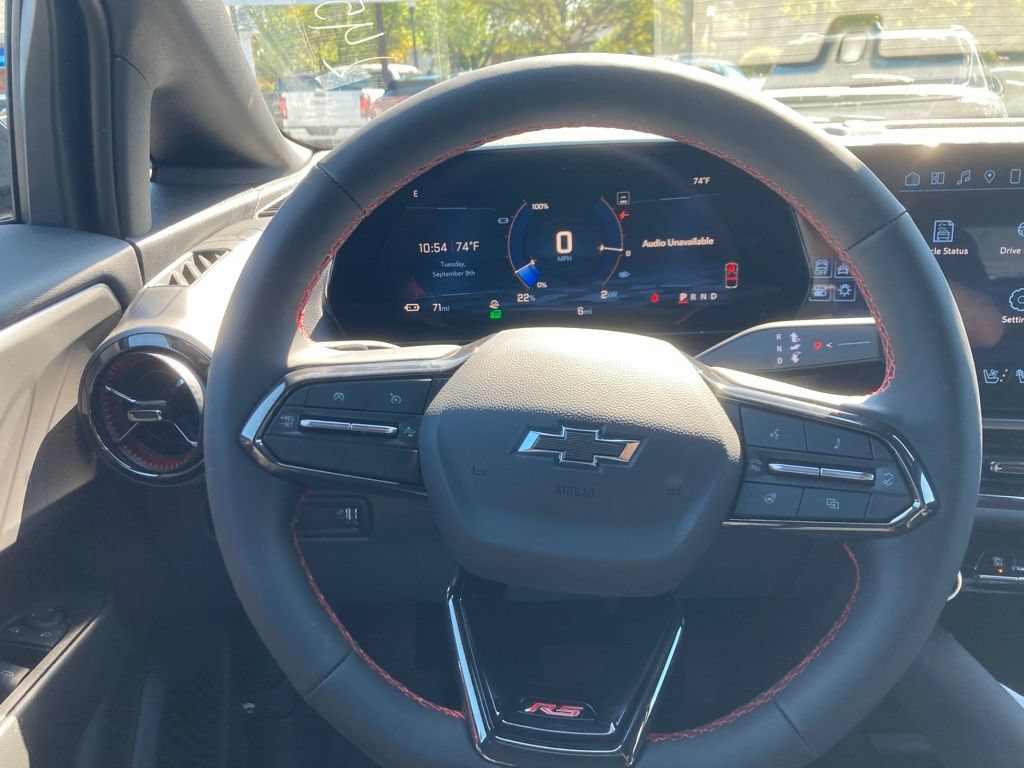 2025 Chevrolet Equinox EV RS - Photo 6