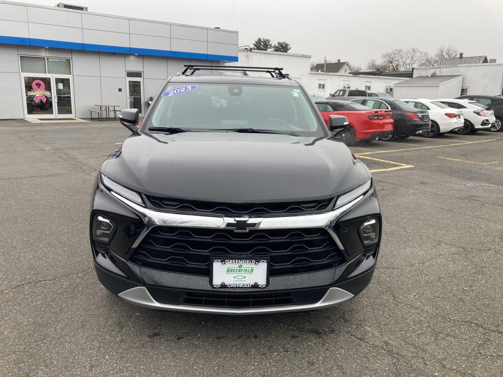 2023 Chevrolet Blazer 3LT photo 2