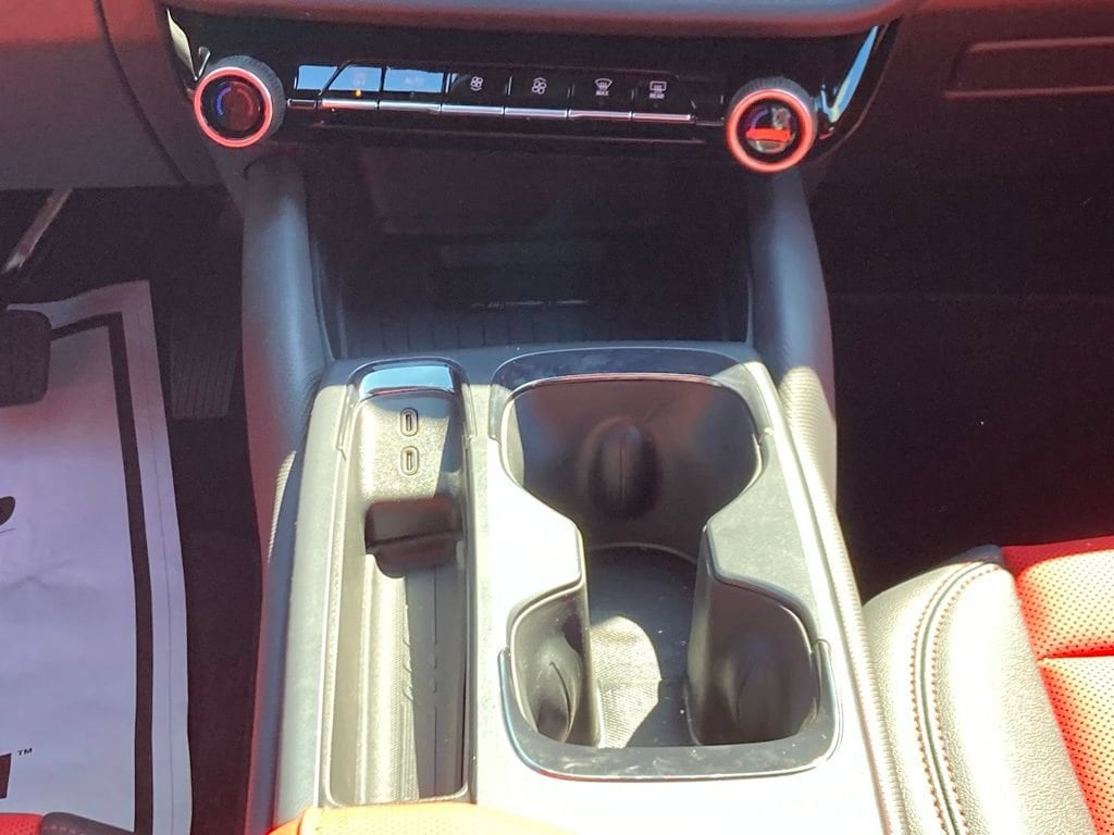 2025 Chevrolet Equinox EV RS - Photo 13
