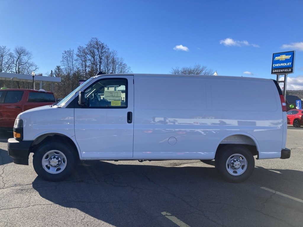 New 2025 Chevrolet Express Cargo 2500 WT Van