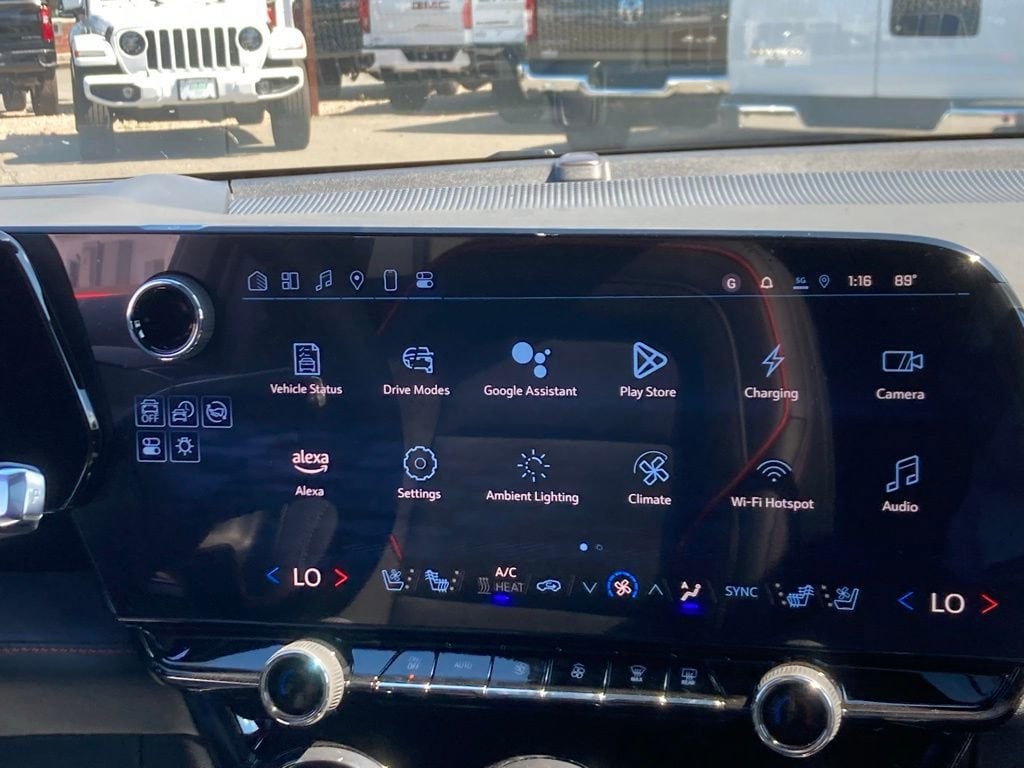 2025 Chevrolet Blazer EV RS - Photo 12
