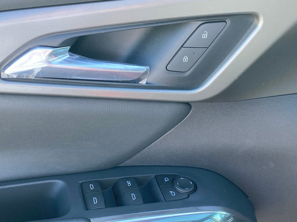 2025 Chevrolet Traverse LT - Photo 21