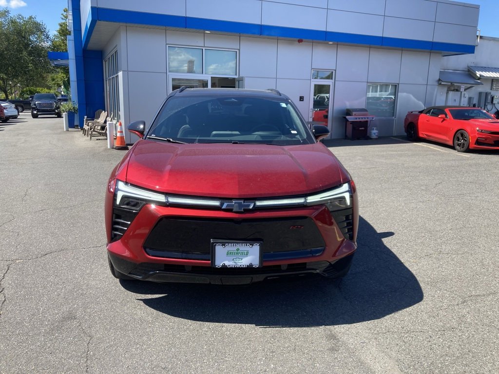 2025 Chevrolet Blazer EV RS photo 2