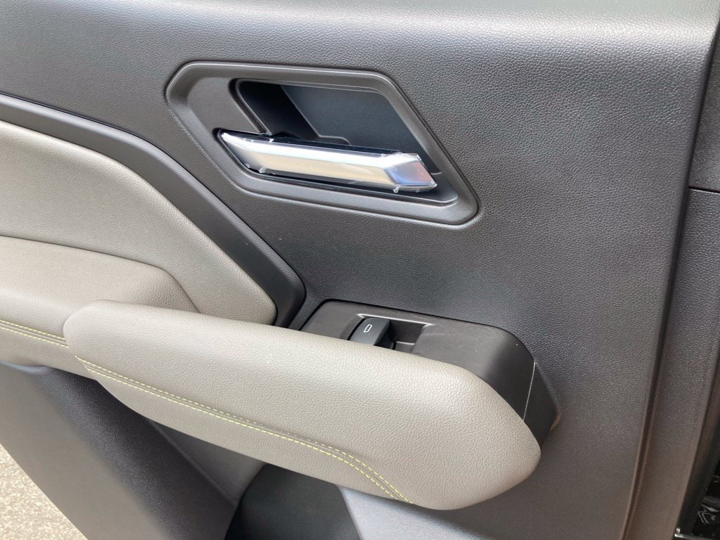 2026 Chevrolet Colorado ZR2 - Photo 19
