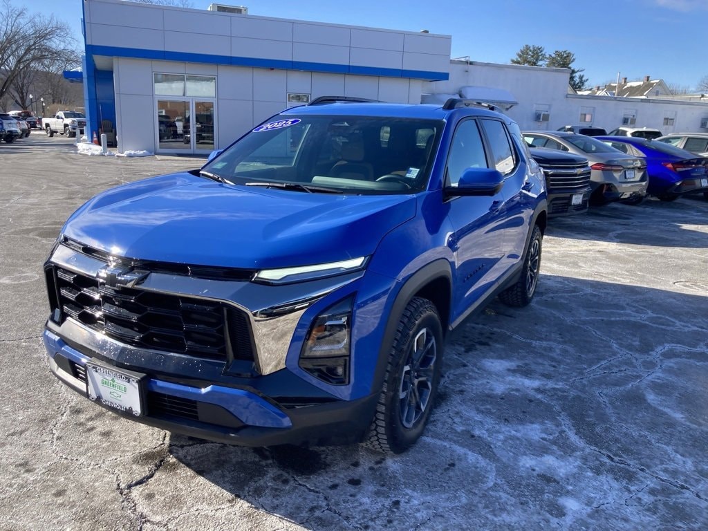 Used 2025 Chevrolet Equinox Activ SUV