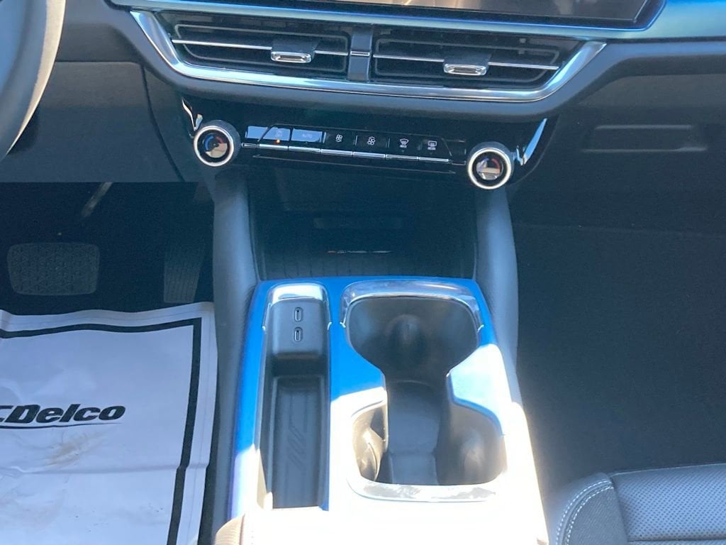 2026 Chevrolet Equinox EV 2LT - Photo 12