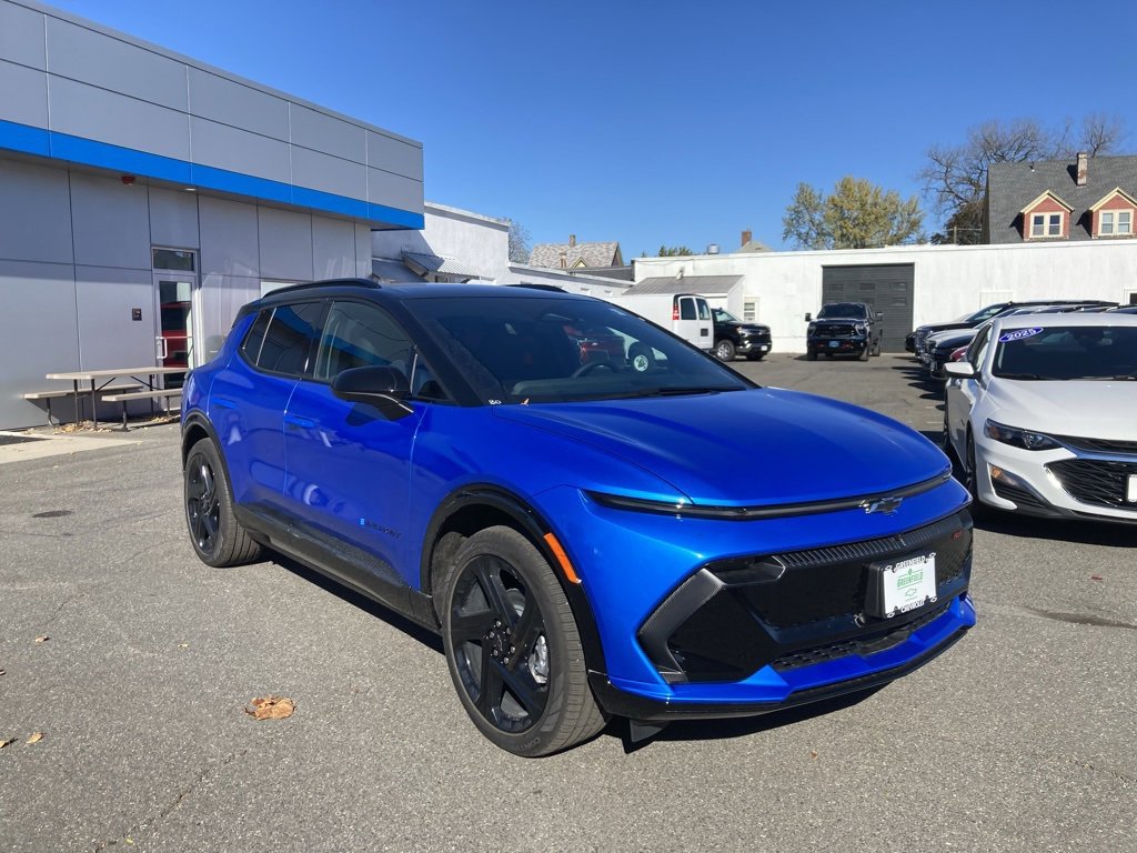 2026 Chevrolet Equinox EV RS's photo