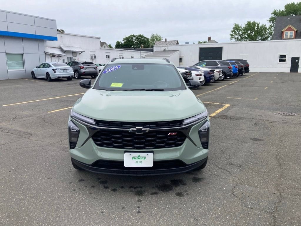Used 2024 Chevrolet Trax 2RS SUV