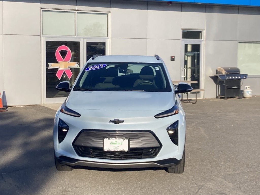 Used 2023 Chevrolet Bolt EUV LT with VIN 1G1FY6S04P4179013 for sale in Greenfield, MA