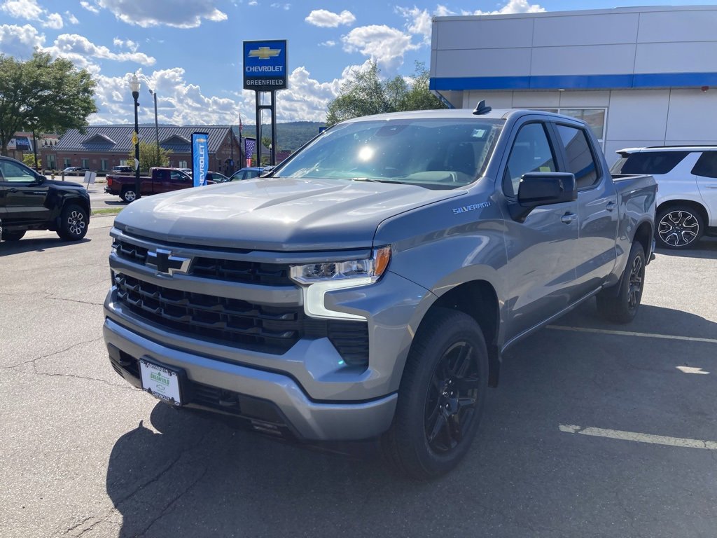 2025 Chevrolet Silverado 1500 RST photo 3