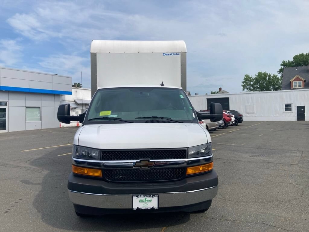 New 2026 Chevrolet Express Cutaway 3500 1WT Cutaway Van