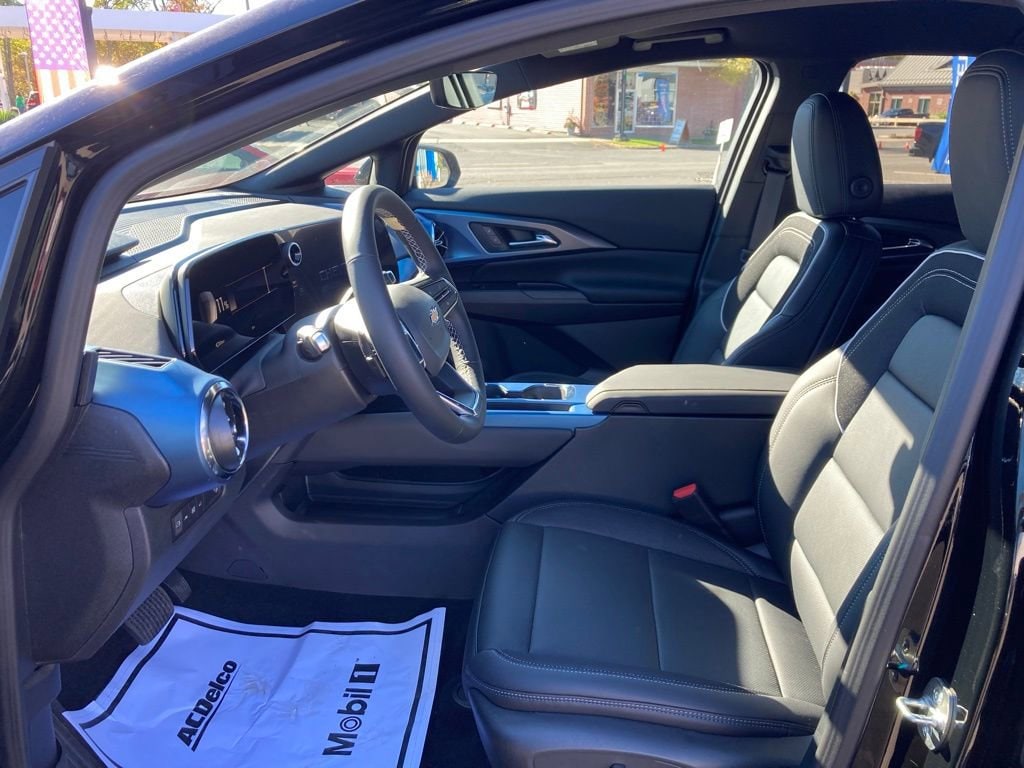 New 2026 Chevrolet Equinox EV LT SUV