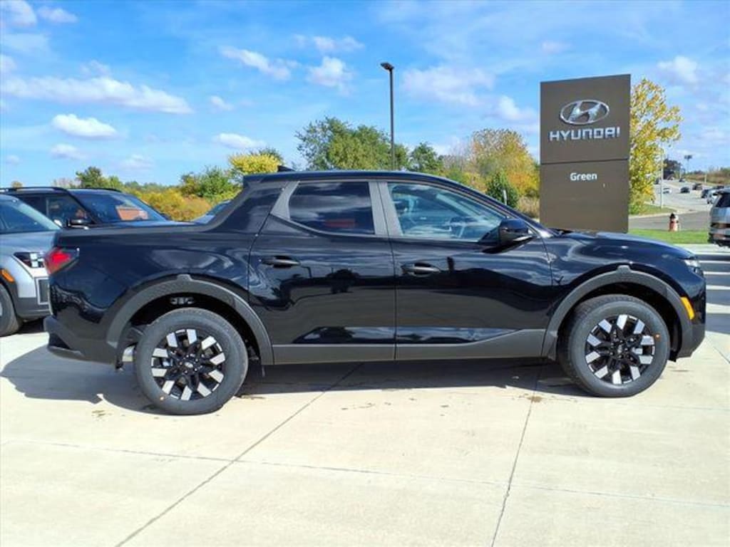 New 2026 Hyundai Santa Cruz SE AWD Truck
