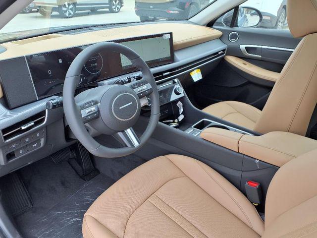 2025 Hyundai Sonata Hybrid Limited - Photo 16