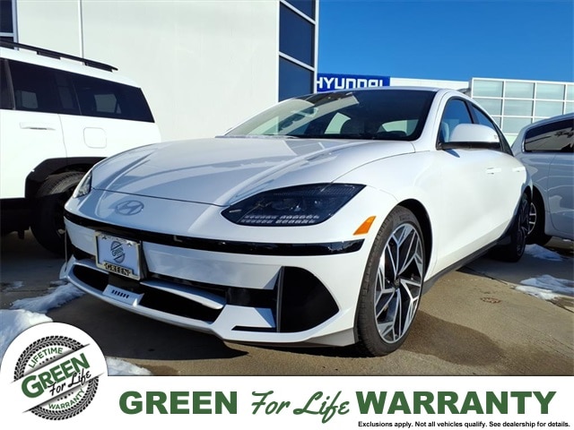 2025 Hyundai IONIQ 6 SEL's photo