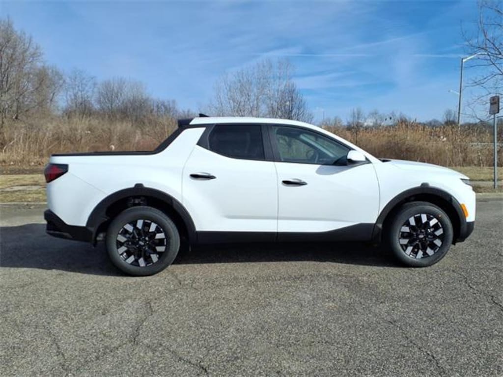 New 2026 Hyundai Santa Cruz SE FWD Truck
