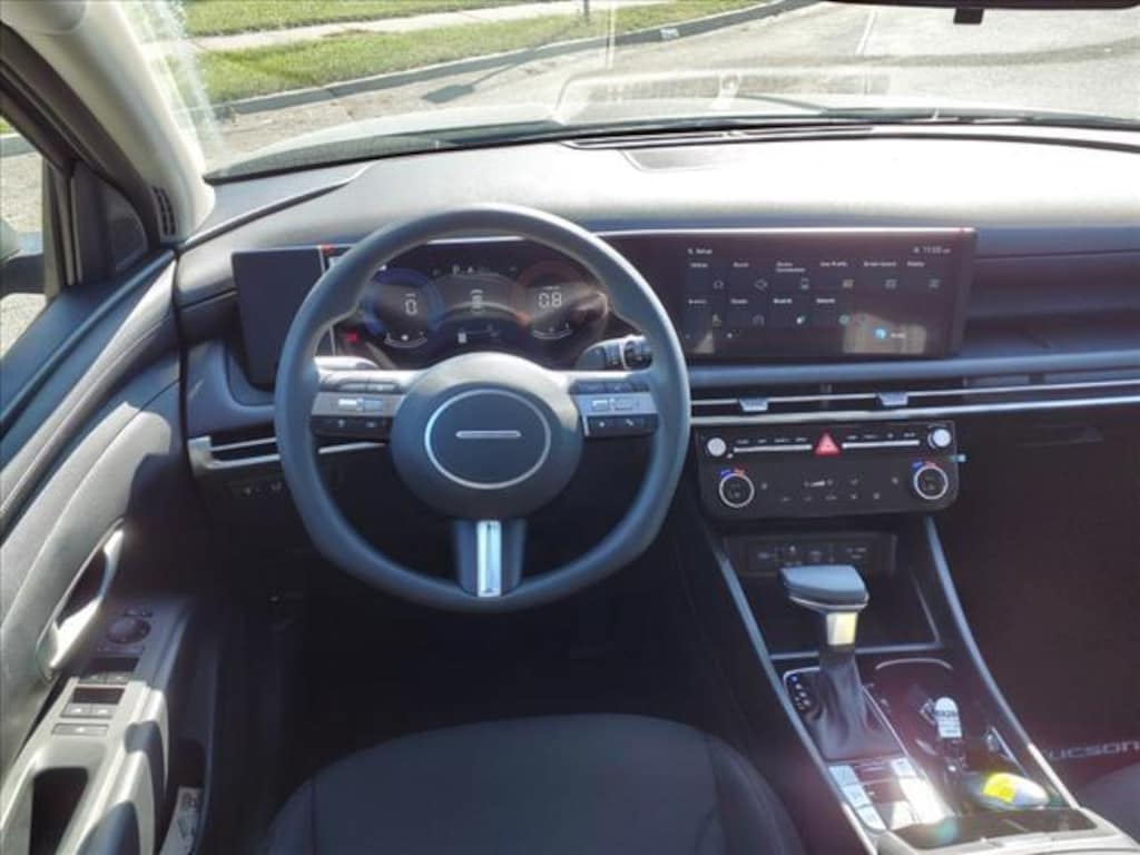 New 2025 Hyundai Tucson SEL AWD SUV