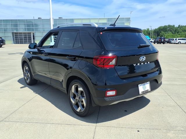 2025 Hyundai Venue SEL - Photo 25