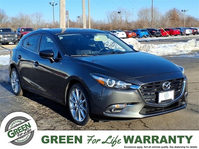 2017 Mazda Mazda3 Grand Touring's photo