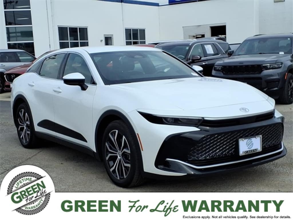 Used 2023 Toyota Crown XLE Sedan