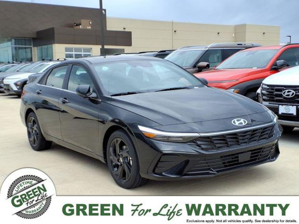New 2026 Hyundai Elantra SEL Sport Premium Sedan