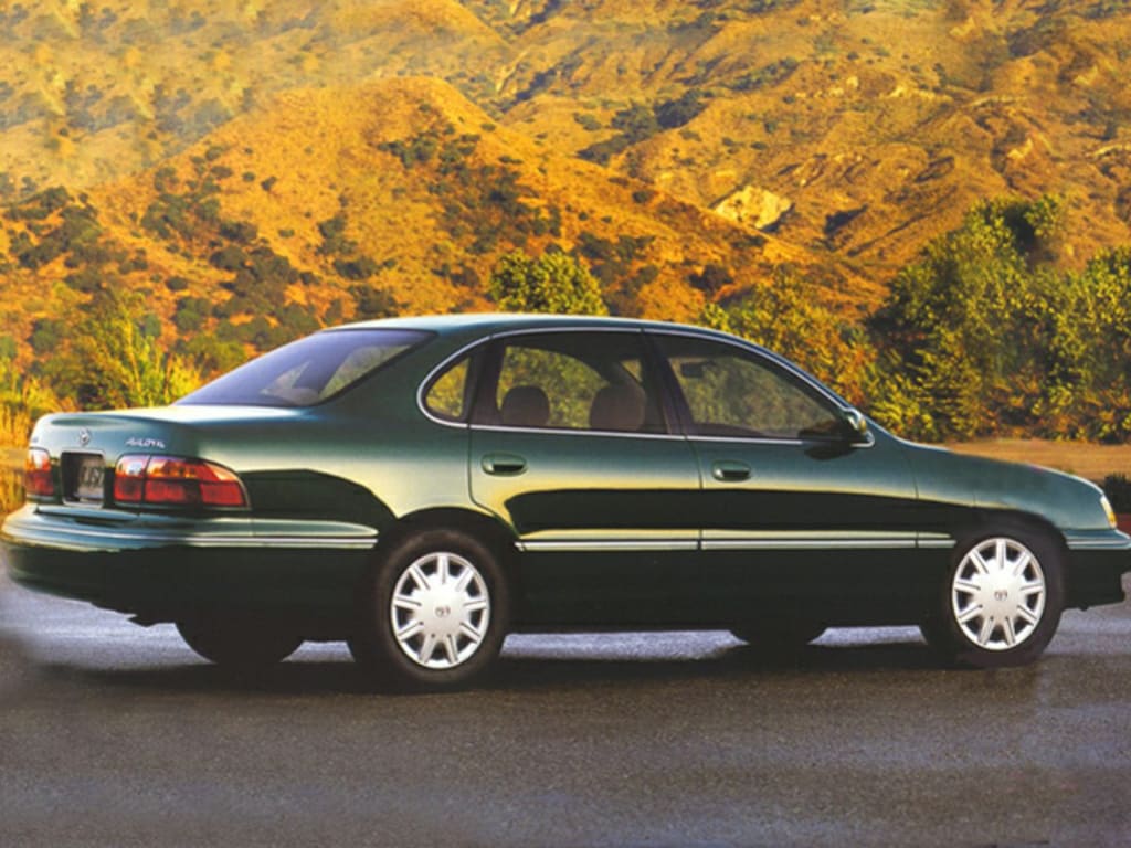 Used 1999 Toyota Avalon Sedan