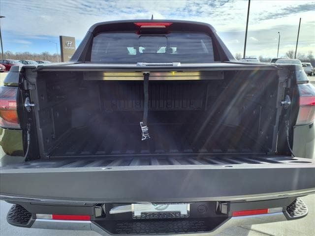 2025 Hyundai Santa Cruz Limited - Photo 14