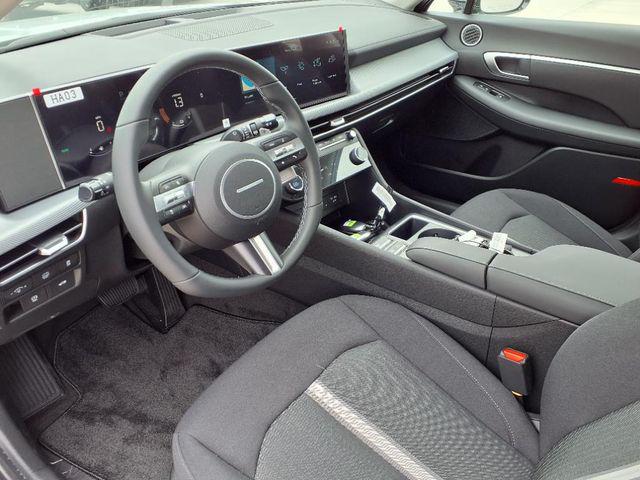 2025 Hyundai Sonata Hybrid SEL - Photo 20