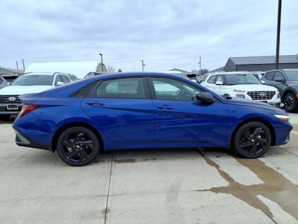 New 2026 Hyundai Elantra Hybrid SEL Sport Sedan