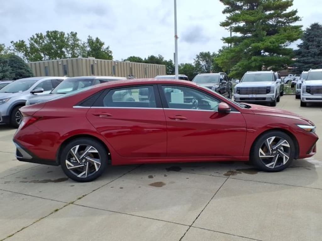 Certified 2024 Hyundai Elantra SEL Sedan