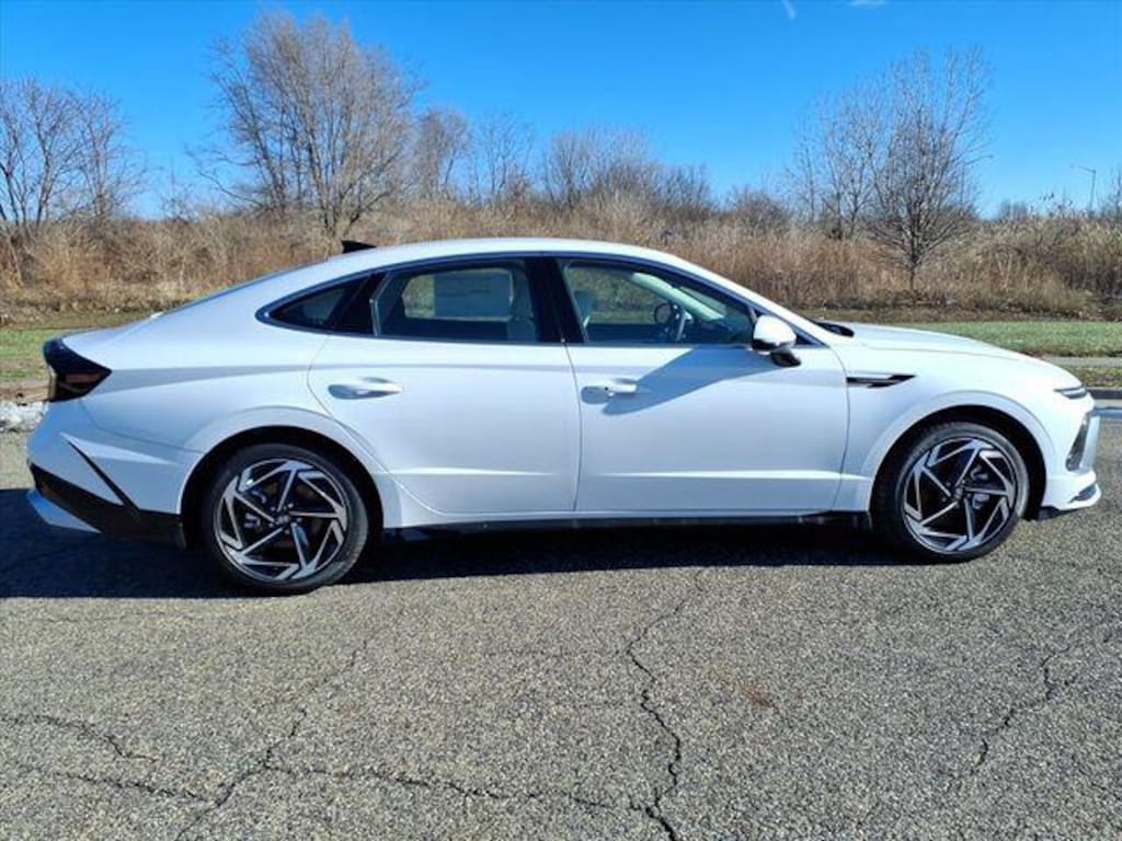 New 2026 Hyundai Sonata SEL Sport Sedan