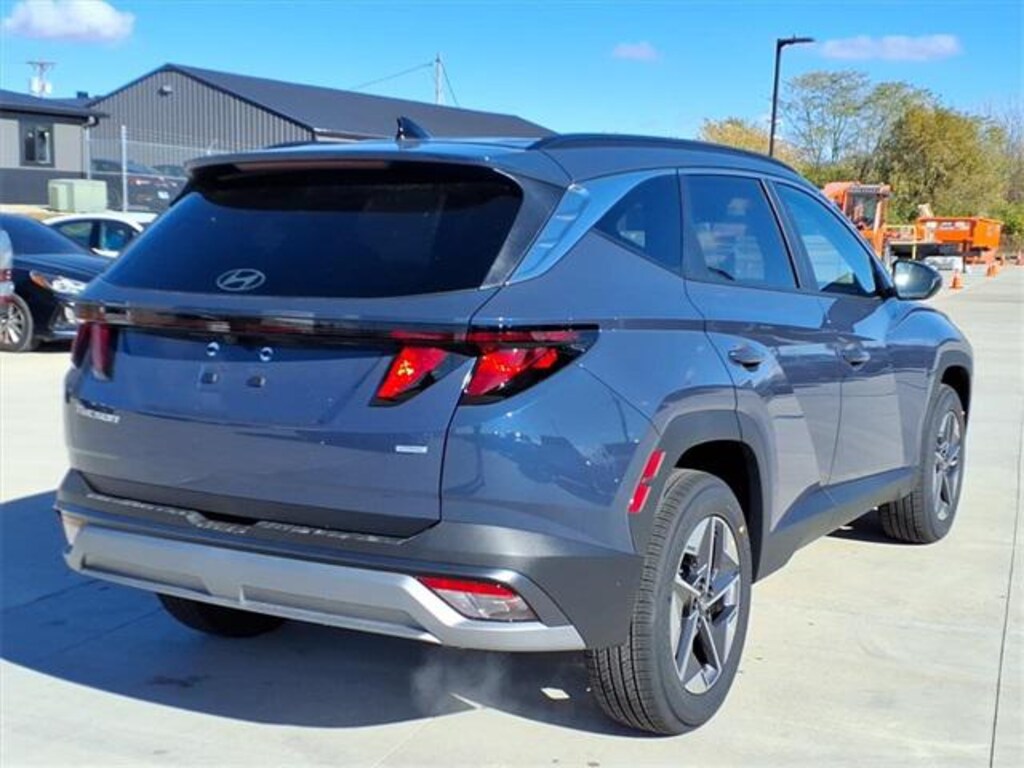 New 2026 Hyundai Tucson SEL AWD SUV