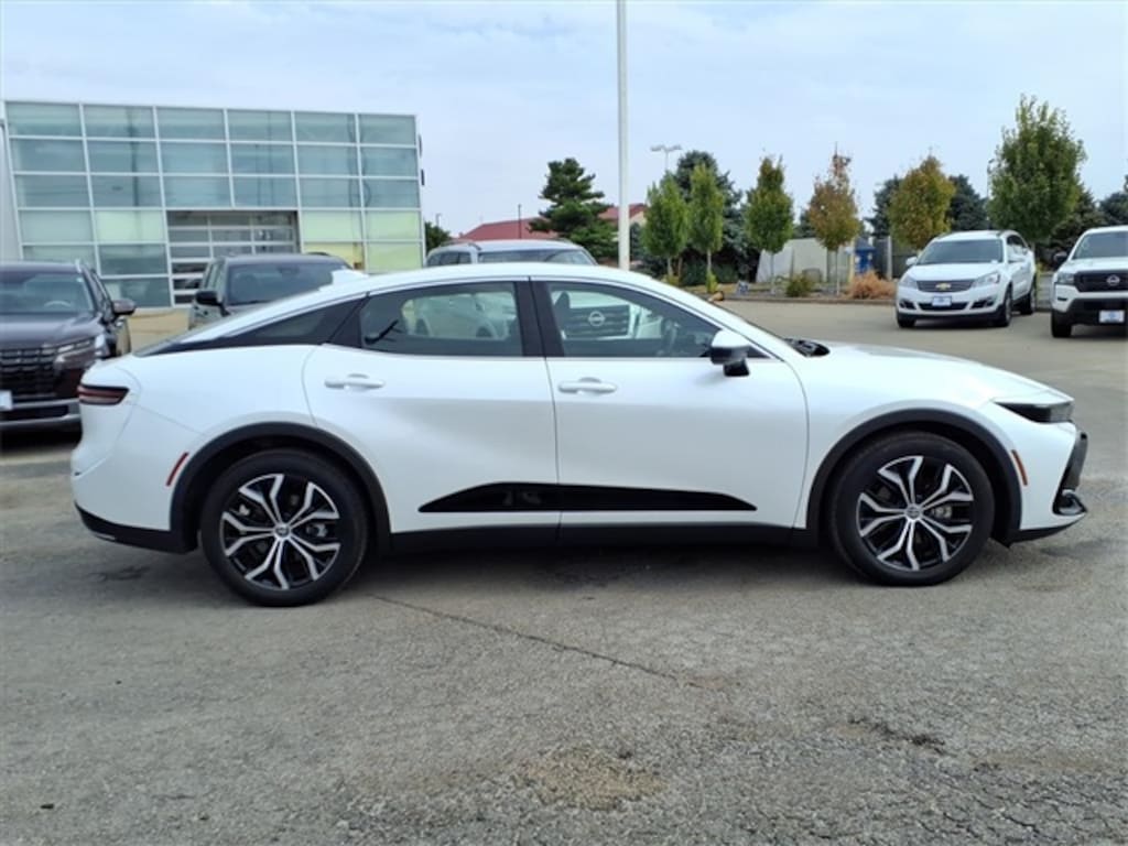 Used 2023 Toyota Crown XLE Sedan