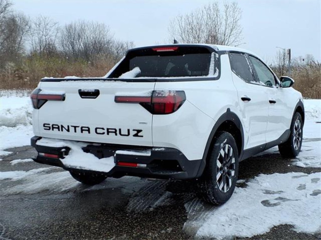 New 2026 Hyundai Santa Cruz SE AWD Truck