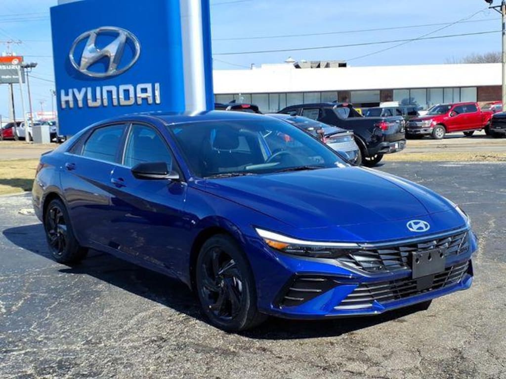 New 2026 Hyundai Elantra SEL Sport Premium Sedan
